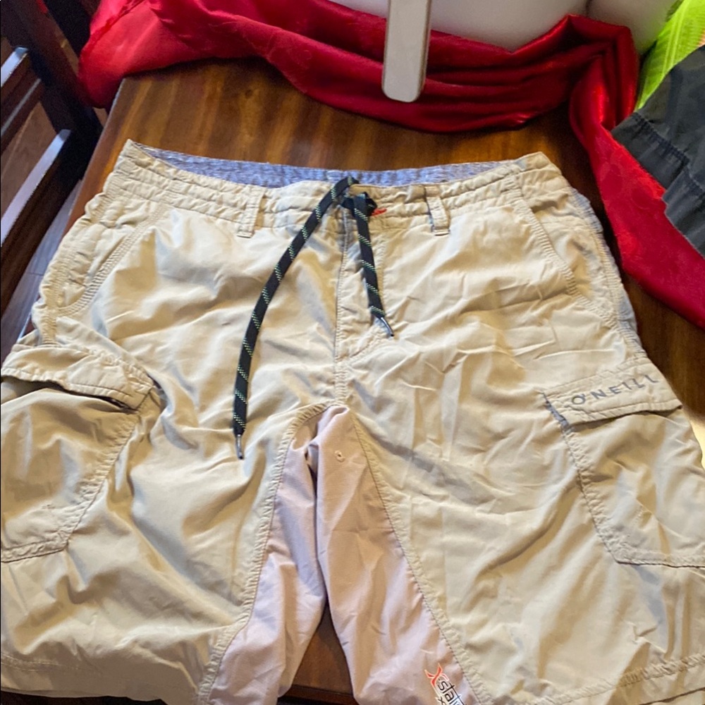 O'Neill Men's Tan Cargo Shorts